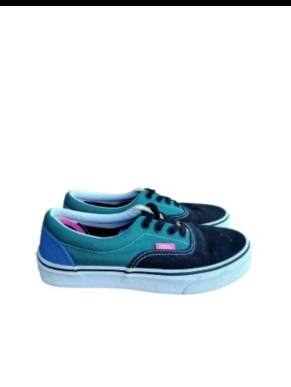 Vans bottom color